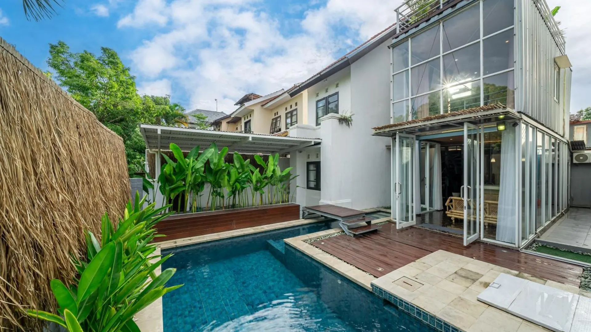 Dreamland Golf Complex 4 Bedroom Uluwatu  0*, Uluwatu (Bali)